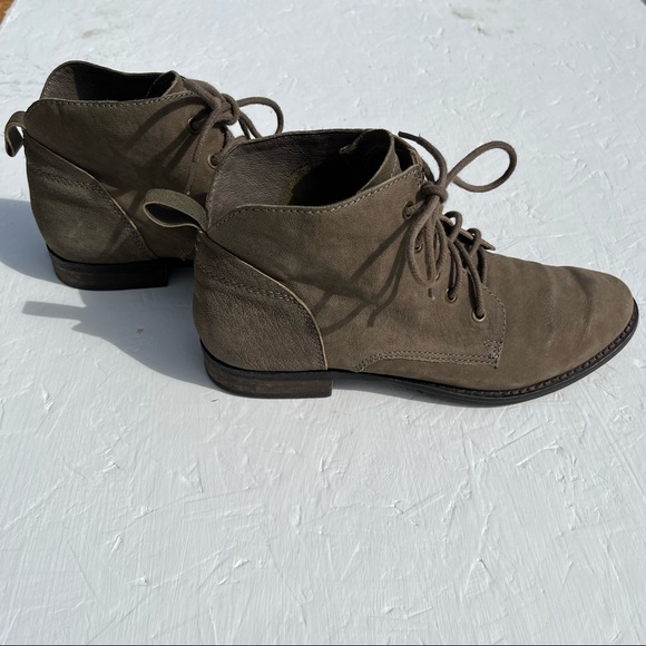 Sam Edelman Mare Lace Up Bootie - Picture 2 of 7